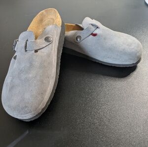 Naot Grey Clogs